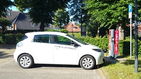 Zusehen ist das "Hu´e Mobil" Auto in seitlicher Perspektive.&nbsp;&copy;&nbsp;Hu'e Mobil