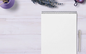 Leerer Block mit Stift